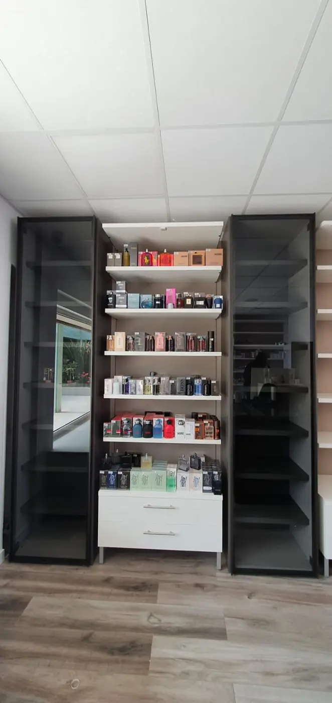 Local commercial, Agencement sur mesure, réalisation SINOPIA