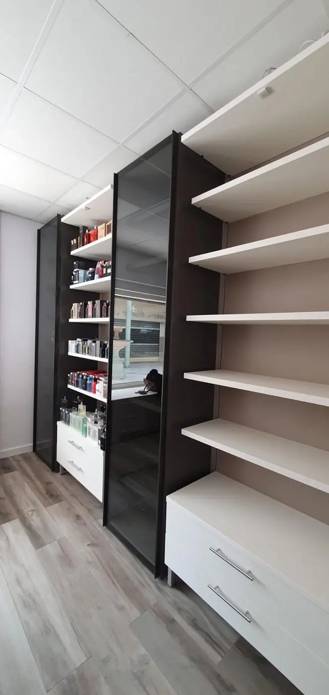 Local commercial, Agencement sur mesure, réalisation SINOPIA