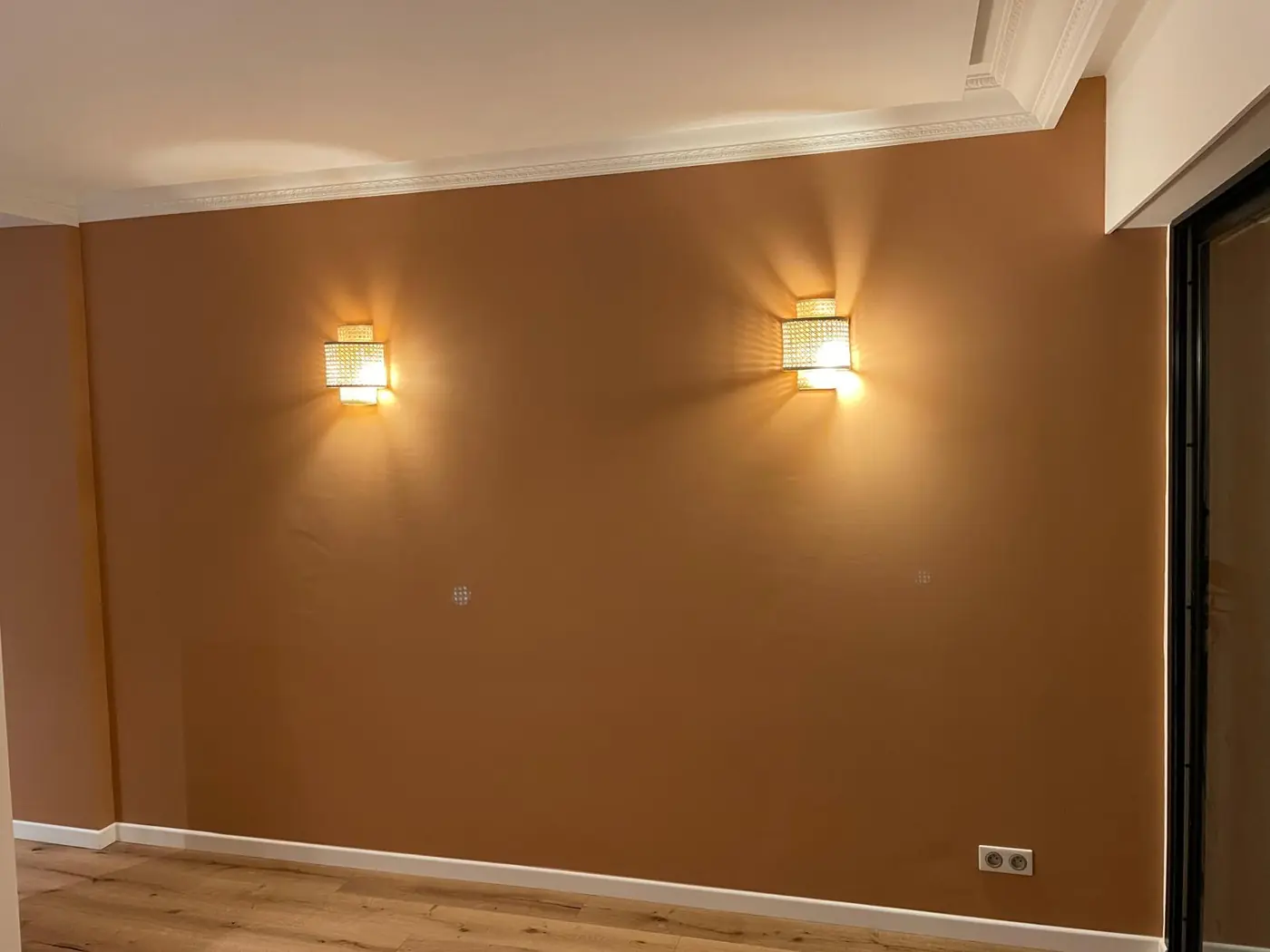 Appartement aux murs terracotta, Peinture · placo · revêtements, réalisation SINOPIA